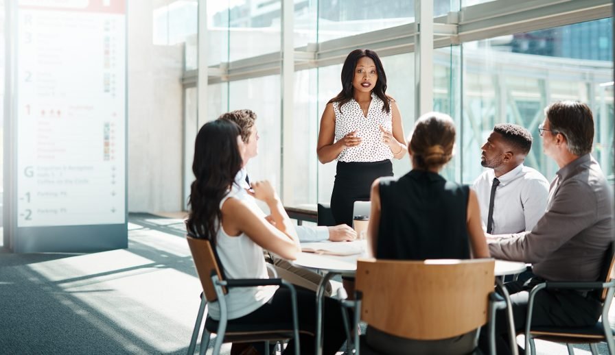 what is a project communication plan 1 896x518